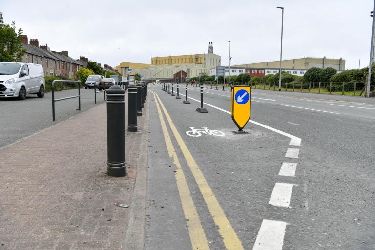 Cycleway separate from motor traffic